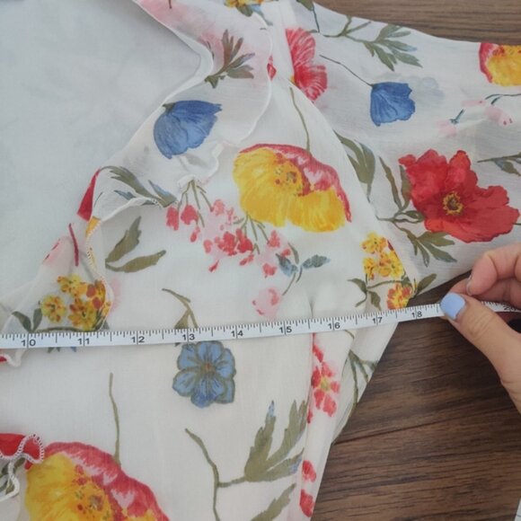 Only – Vibrant Floral Mini Wrap Dress (Size 38 / Fits Like M) - Picture 7 of 7